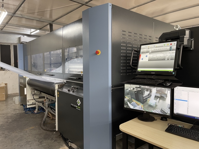 Mẫu máy in vải bên trong nhà máy của Fadatech. Ảnh: Fadatech