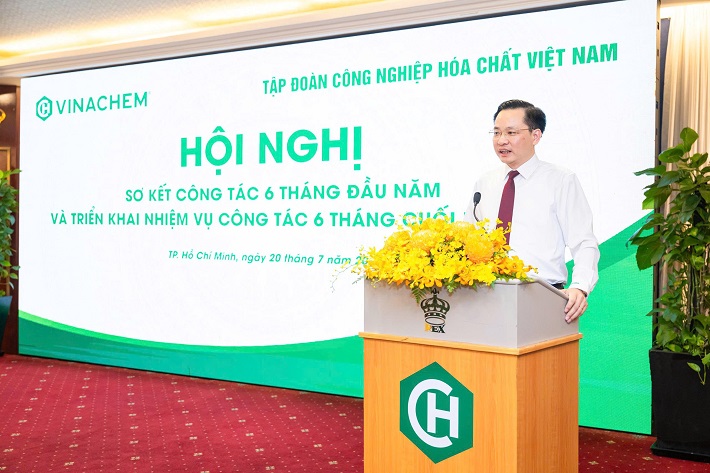 ông tú