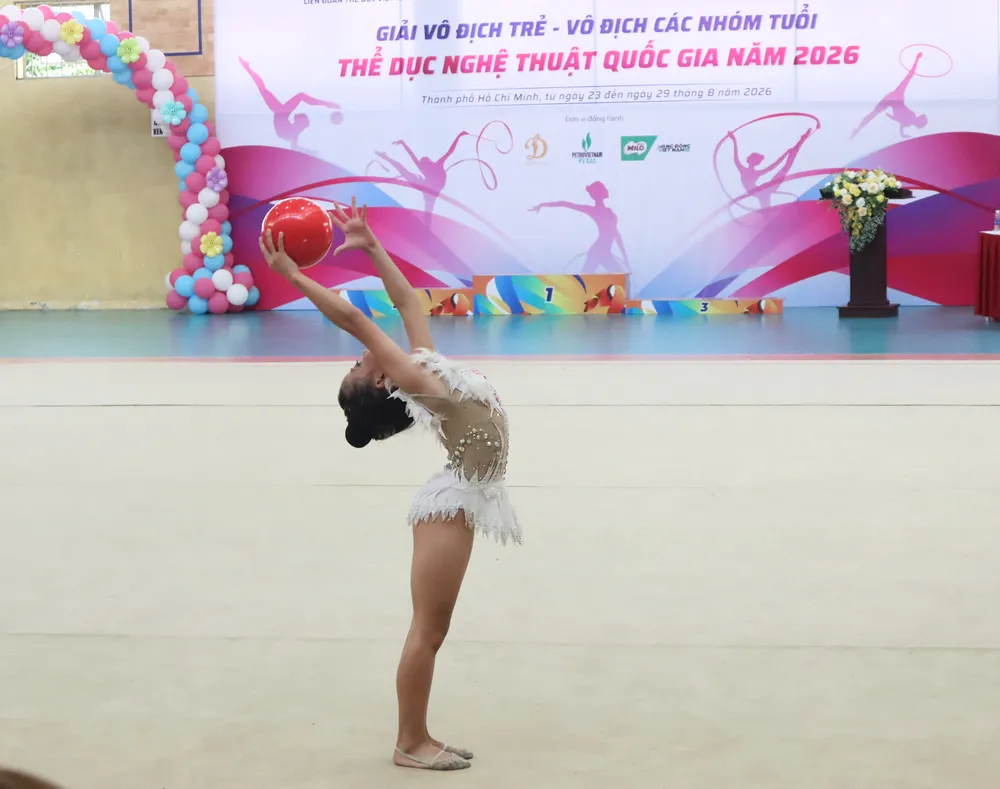 TDNT-tre-quoc-gia.jpg